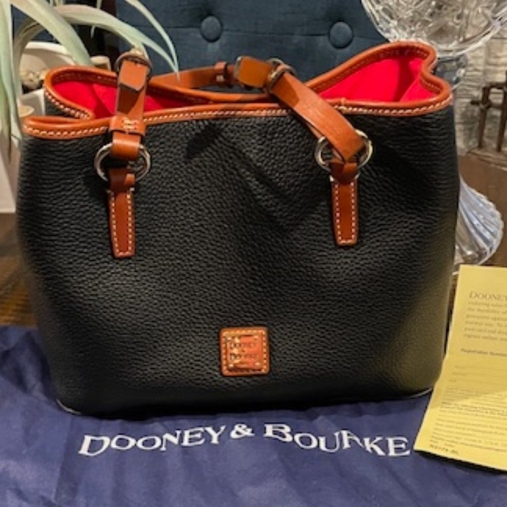 Dooney & Bourke Pebble Grain Black and Tan Small Brianna NWOT - Picture 2 of 16